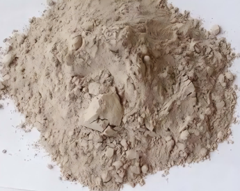 高安引气剂特点 引气剂在混凝土中的应用 引气剂使用注意事项