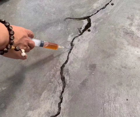 高安混凝土裂缝修补技术详解​